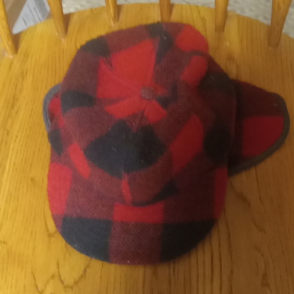 Haband Kids Checkered Red and Black Hat